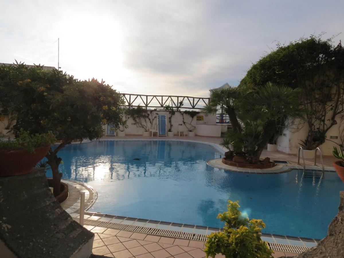 Hotel Santa Maria Forio  Room photo